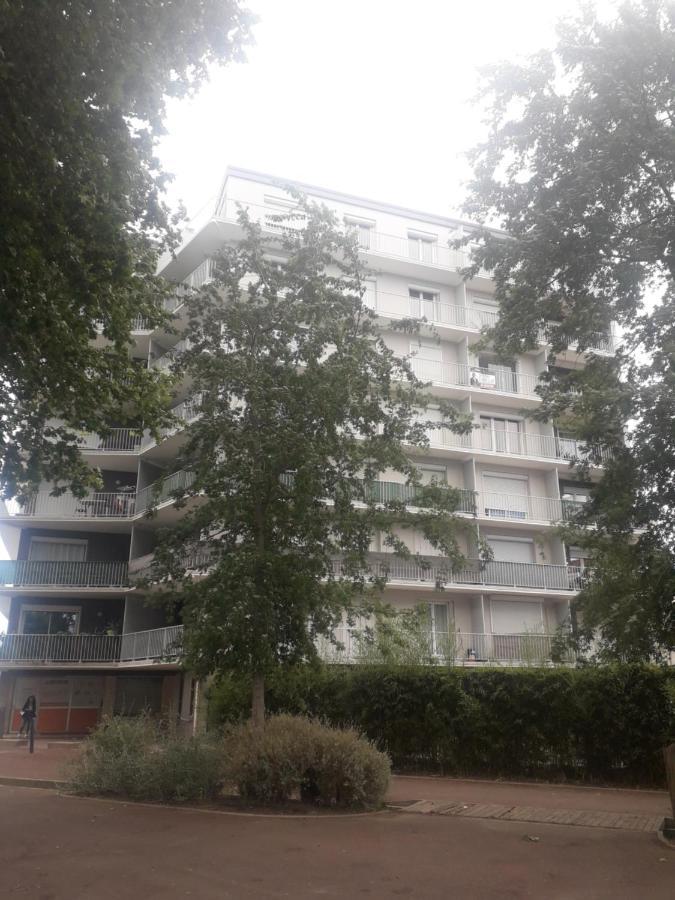 Residence D'Anjou - Grand Studio Avec Balcon Et Parking Privatif Perpignan Exteriér fotografie