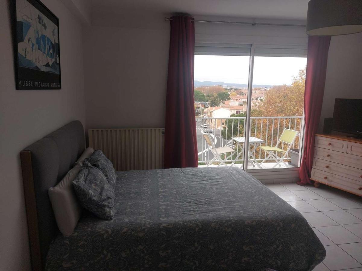 Residence D'Anjou - Grand Studio Avec Balcon Et Parking Privatif Perpignan Exteriér fotografie